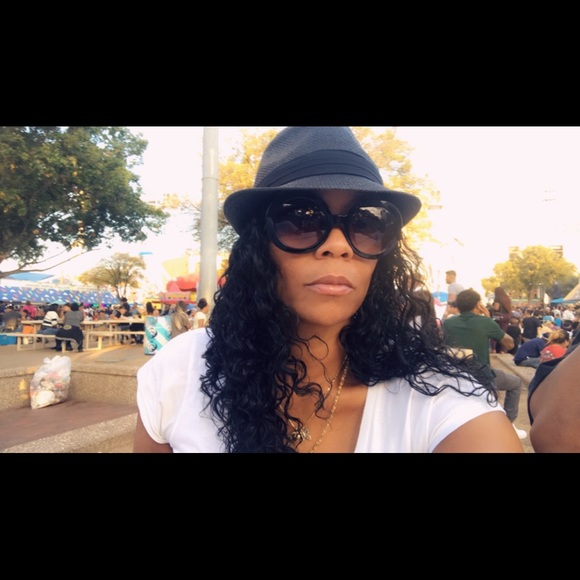 Meet your Posher, Tracy - Picture 4 of 11